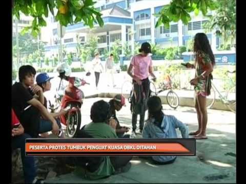 Peserta protes tumbuk penguat kuasa DBKL ditahan
