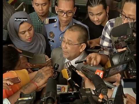 Tan Sri Isa Samad & isteri selesai beri keterangan kepada SPRM