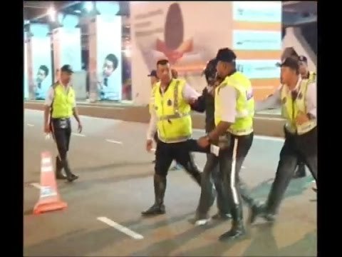 Penunggang motosikal mabuk rempuh anggota polis trafik