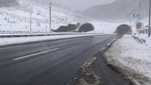 Bolu Dağı'nda Kar Yağışı Aralıksız Devam Ediyor