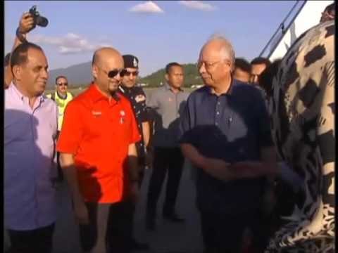 Mukhriz Tun Mahathir sambut Najib Tun Razak di Langkawi