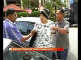 Namewee dibebaskan dengan jaminan polis