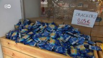 Loja vende alimentos vencidos para evitar o desperdício