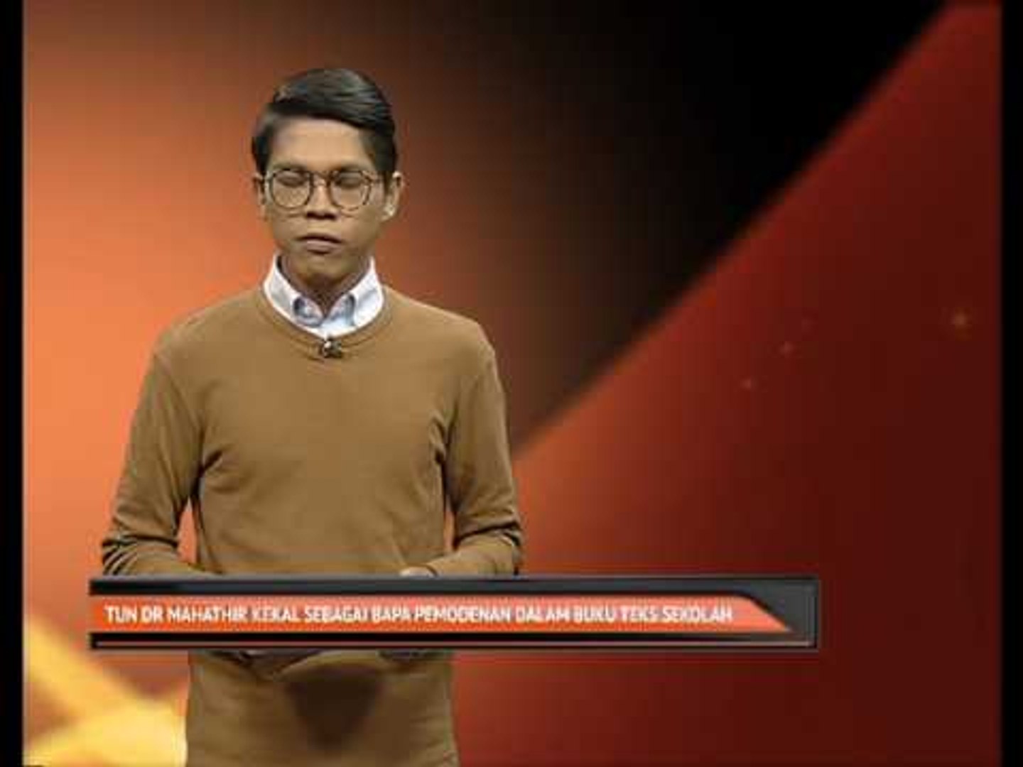 Tun M kekal sebagai u0027Bapa Pemodenanu0027 dalam buku teks sekolah