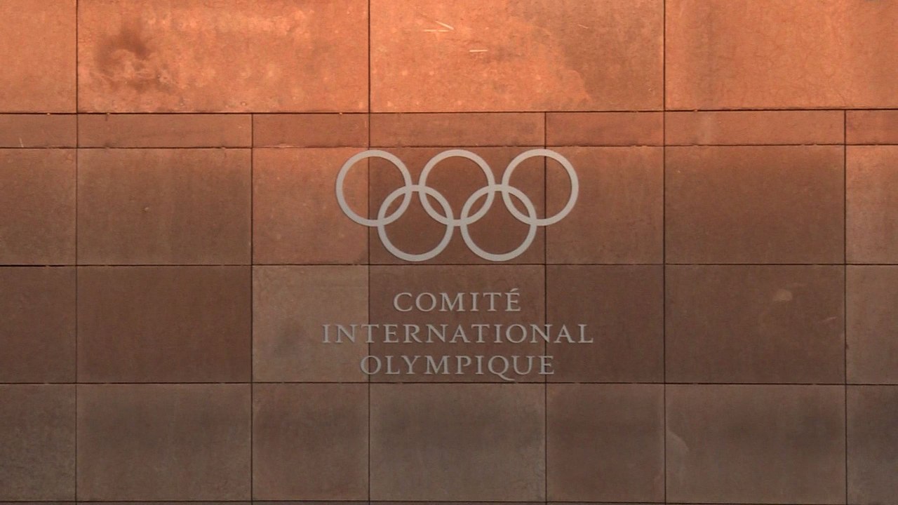 JO : La Russie suspendue, des athlètes russes feront la compétition sous le drapeau olympique