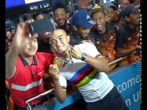 The Pocket Rocketman disambut meriah