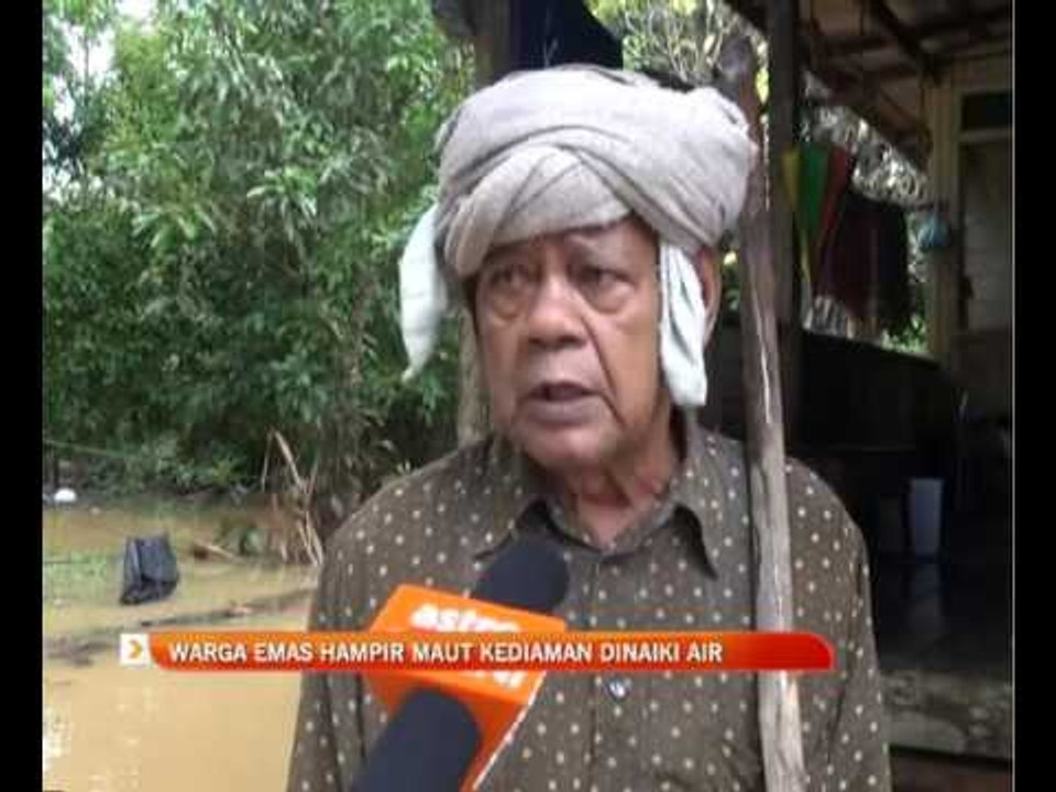 Warga emas hampir maut kediaman dinaiki air