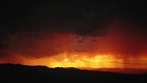 Il filme des orages magnifiques et capture la lumière à 1000 images par seconde - Court métrage Transient