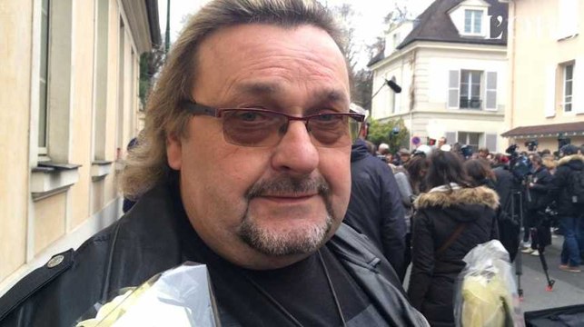 "Il n'y a que lui qui sait nous chanter 'L'Envie'" : le témoignage d"un fan de Johnny Hallyday