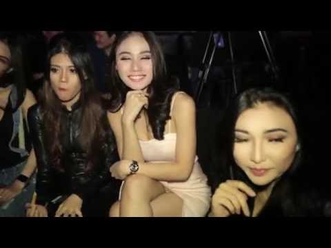 Momen Unjuk Diri Para Bidadari Seksi | Moulin Rouge (Modifikasi)