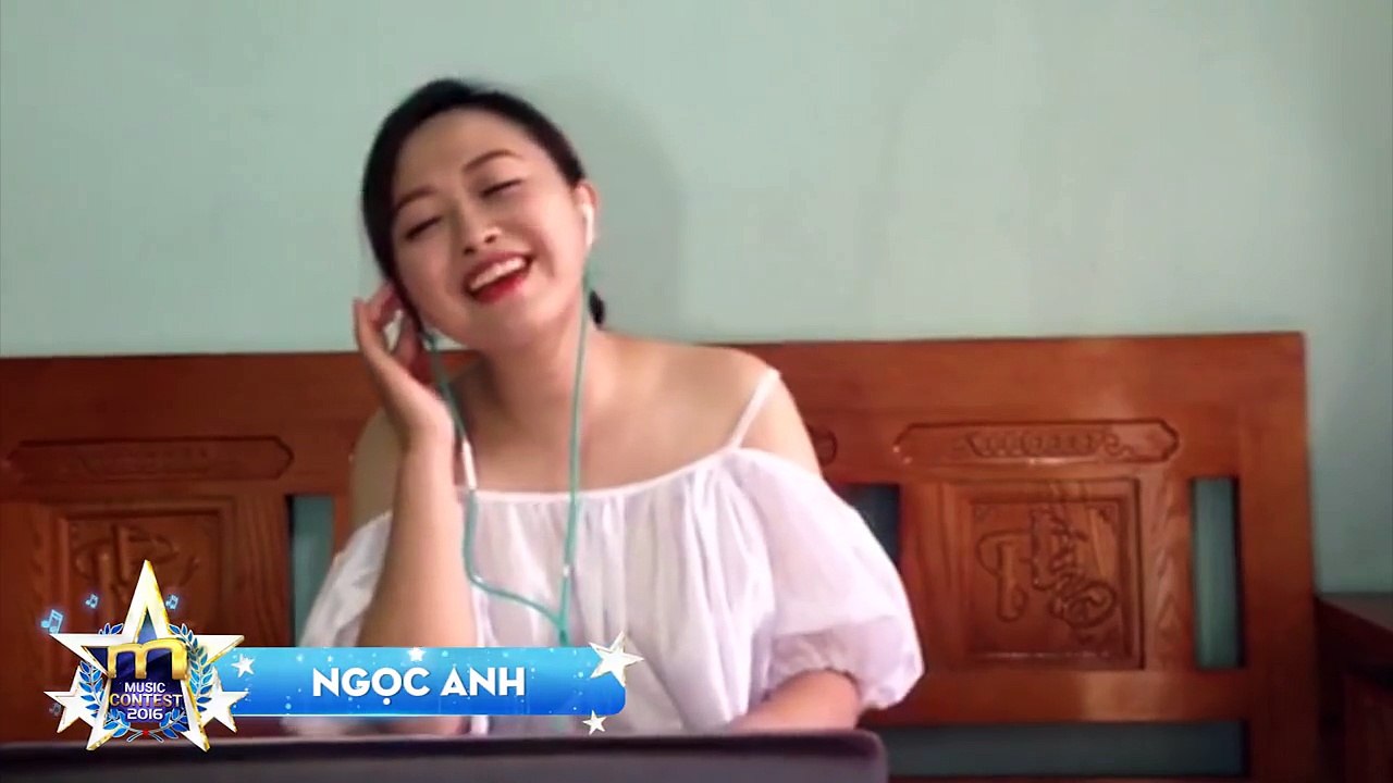 Nổi da gà với nghe 4 thí sinh MMC hát " Tôi thấy hoa vàng trên cỏ xanh"