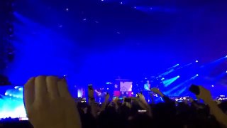 Linkin Park One More Light (Live Debut in Santiago, Chile)