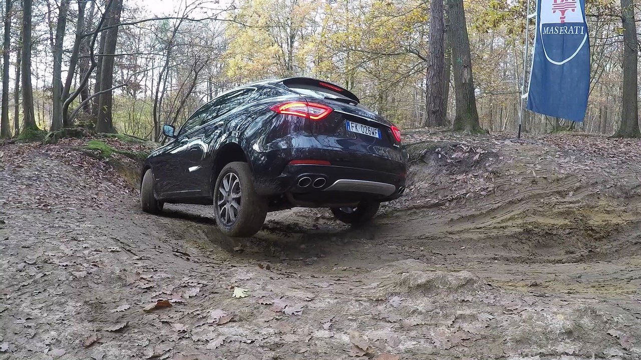 Offroad with Maserati Levante