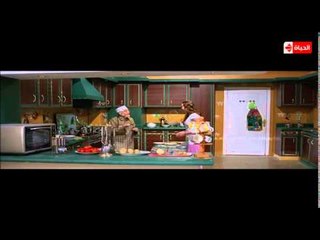 دنيا جديدة - مشهد رائع للفنان حسن يوسف "الشيخ الوسطى" .. يسمع اغانى ويؤمن بالحب ويعطى دروس فى المسجد