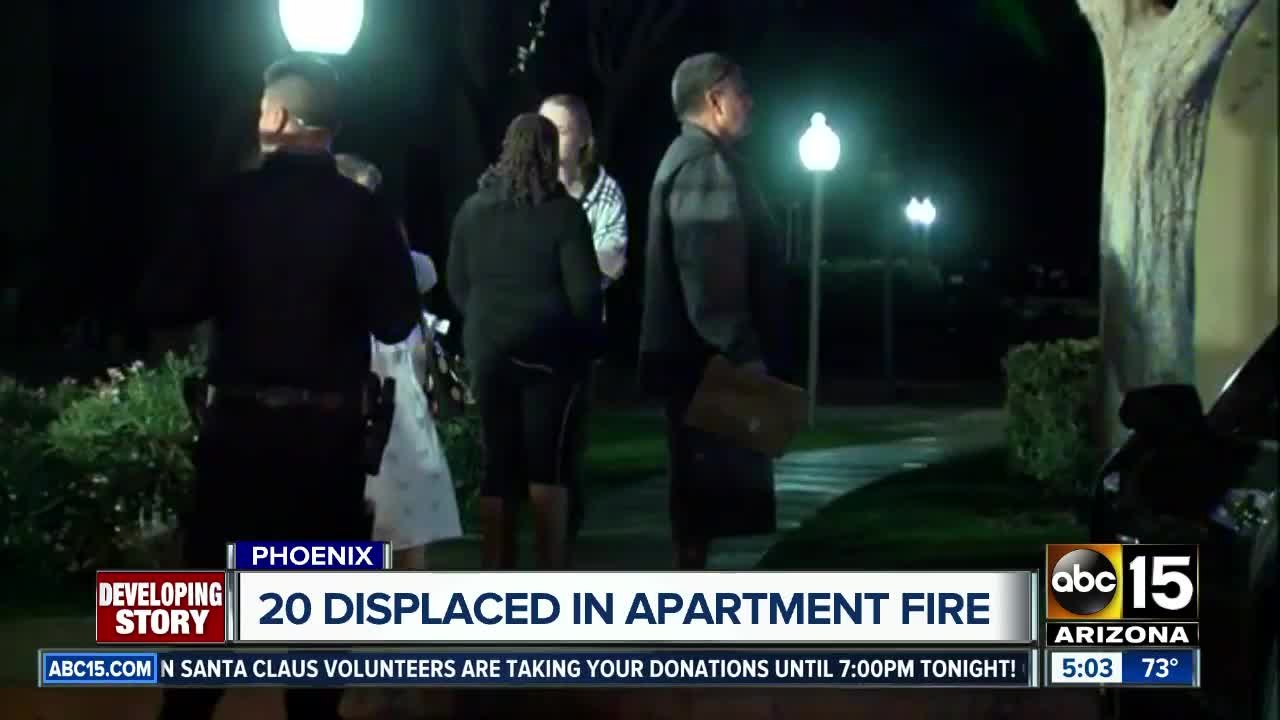 FD: 20 people displaced after Phoenix apartment fire