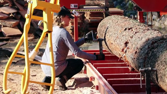 GRAND FINALE! Couple Mills 85-Piece Timber Frame in 3 Weeks