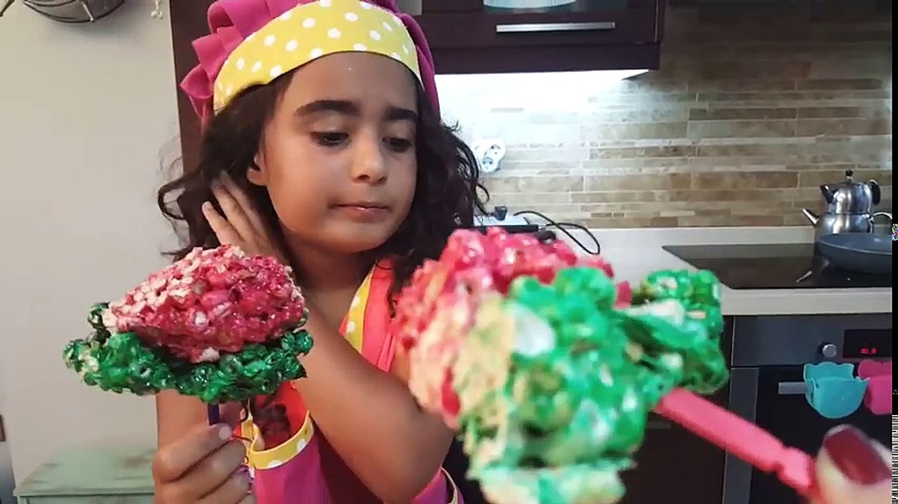 Aşçı Mira ve Umi Şef Karpuz Atıştırmalık Yapımı | Çocuk Videosu | UmiKids