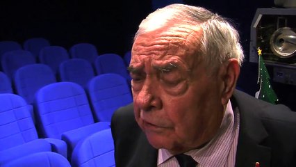 L'interview de Julien Lauprêtre, président du Secours Populaire.