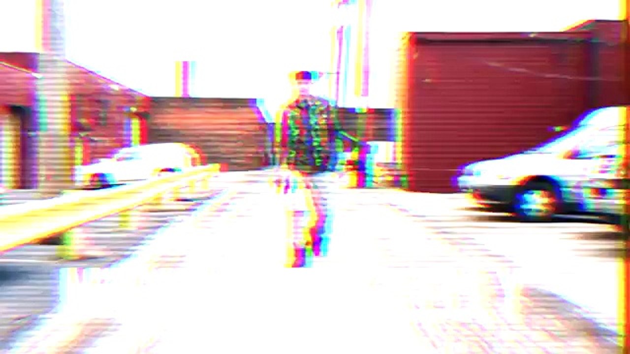 Machine Gun Kelly- Breaking News (Official Video)