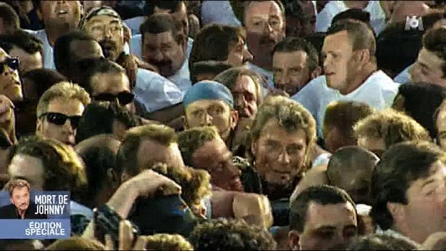 M6 revient sur l'entrée de scène au Parc des Princes de Johnny Hallyday qui a failli mal tourner - Regardez