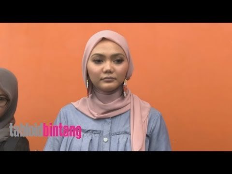 Rina Nose Punya Pacar, Bagaimana Respons Mantan Suami?