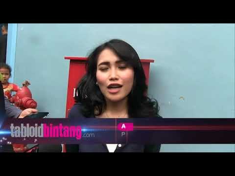 Cerita Ayu Ting Ting Liburan ke Singapura Bersama Keluarga