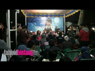 Ada Warga Kesurupan Saat Preskon Film Hantu Jeruk Purut Reborn