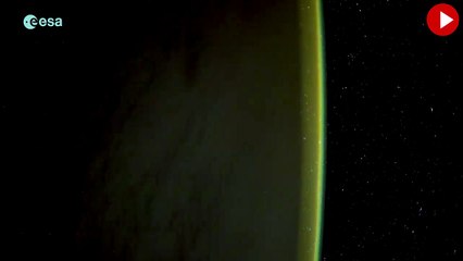 Bir astronotun gözünden kutup ışıkları