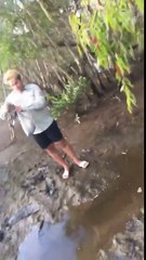 Glissade dans la boue