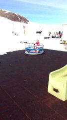 ร่วงบนสนามเด็กเล่น - Playground Equipment Fail