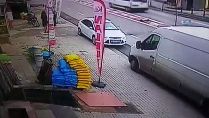 Üzerinde Büyü Var Dediler 20 Bin Lirasını Çaldılar...dolandırıcılar Kamerada