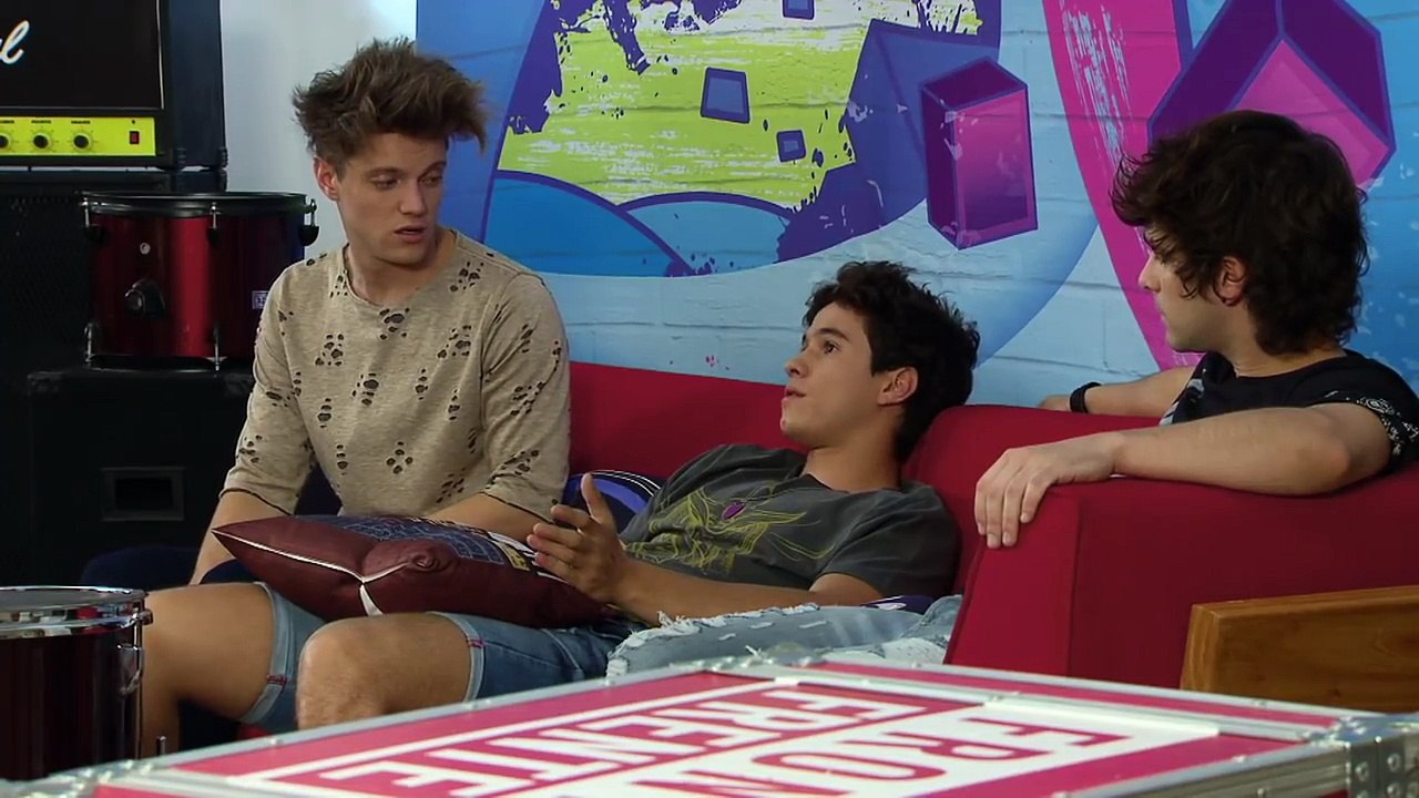 Soy Luna 2 - Luna telefoniert mit Simón / Ámbar fällt ins Dunkle zurück (Folge 73)