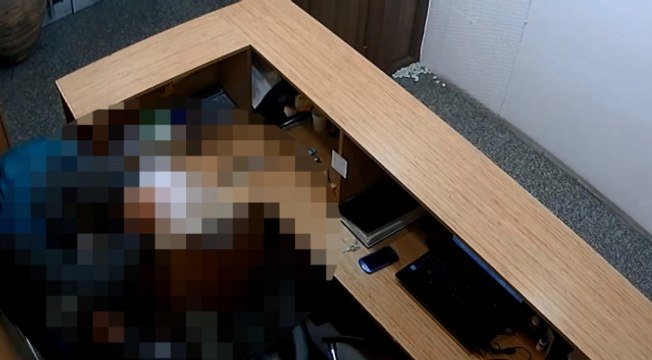 Eşini Defalarca Bıçaklayarak Öldüren Sanık Hakim Karşısında