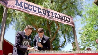 Gordon Tries To Beat A Guinness World Record For Most Eggs Cracked | Season 1 Ep. 4 | THE