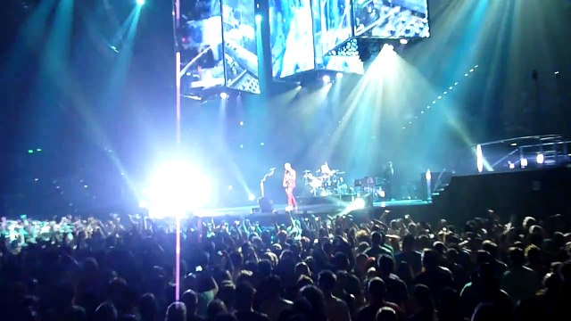 Muse - Supermassive Black Hole, Brisbane Entertainment Centre, Brisbane, Australia 12/5/2010