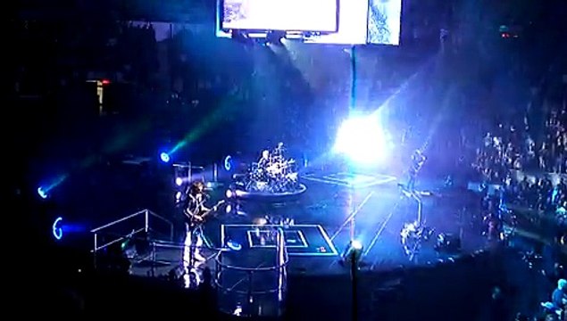 Muse - Supermassive Black Hole, Colisee Pepsi, Quebec City, QC, Canada 10/21/2010