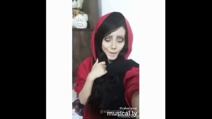 Woman has plastic surgery to look like Angelina Jolie