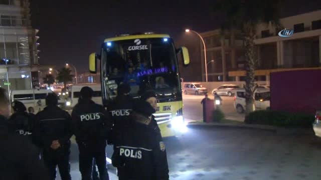 Fenerbahçe Kafilesi Bursa'ya Geldi