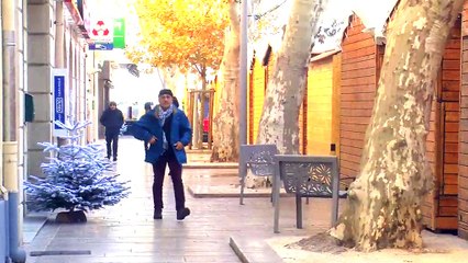 En attendant leur ouverture, les chalets font déjà vivre Noël à Jonquières.