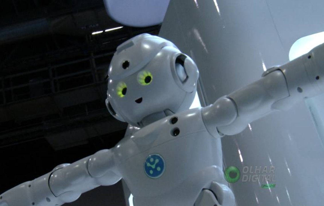 Em forma de assistentes virtuais ou brinquedos,...