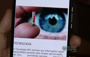 Com chip implantado, brasileira desafia quem quiser hackear seu corpo