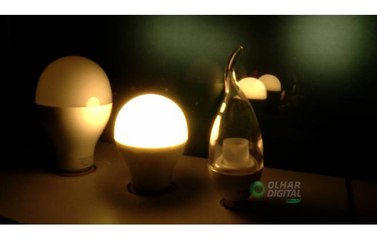 Com Wi-fi e Bluetooth, lâmpada inteligente vai aposentar o interruptor