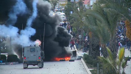 إصابة 100 فلسطيني في مواجهات مع الاحتلال بالضفة