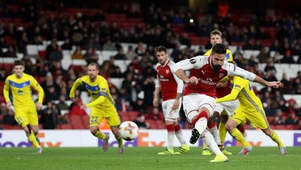 Wenger not concerned by empty Emirates seats