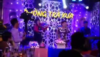 Ly cà fê Ban Mê - Siu Black