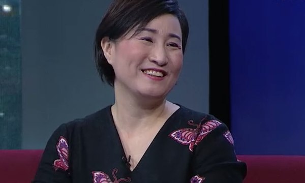 Melihat Indonesia dari Mata seorang Penulis Eje Kim