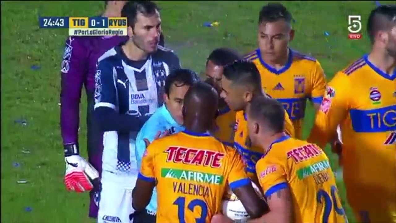 1-1 Gol de Enner Valencia - Tigres 1 - 1 Monterrey - 07.12.2017