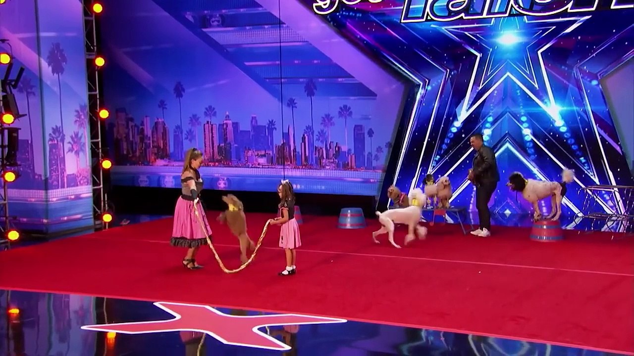BEST DOG Performance _ Pompeyo Family Dogs on America's Got Talent _ Got Talent Global-dTit2YpxXnI