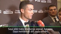 Ronaldo Masih Sama Termotivasi Setelah Meraih Ballon d'Or Kelima