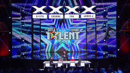 TONGUE TWISTER! Guy Solves Rubik's Cube With TONGUE _ Got Talent Global-6VPUWhyX6U8